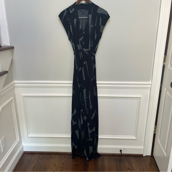 French Connection Black and Sage Maxi 6 - Picture 7 of 7